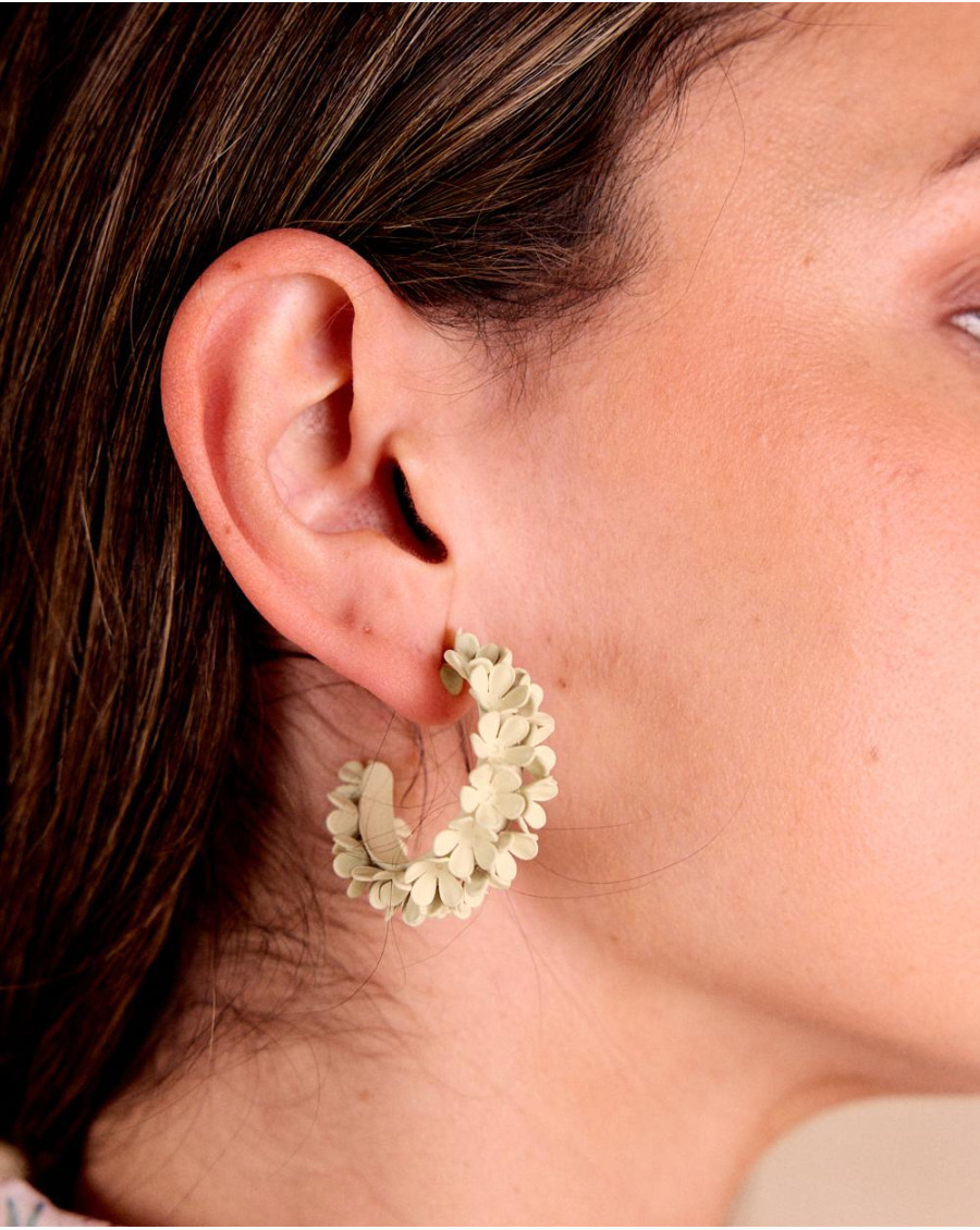 Daphne Flower Earring | Accessories | Spring Summer 2025 | Polín et Moi